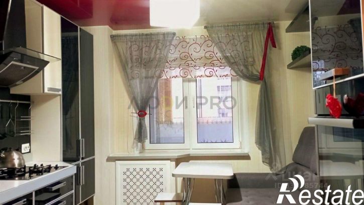 2-комн квартира улица Красина, 52/3,  д. 52/3
