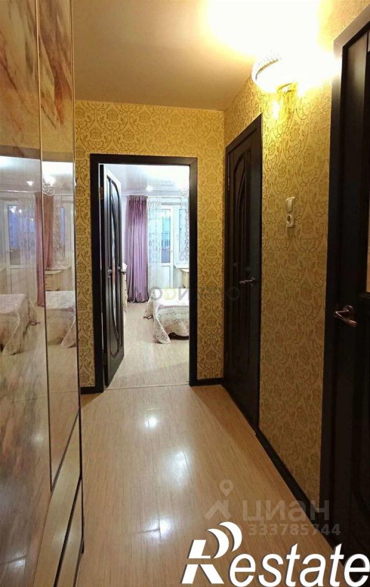 2-комн квартира улица Красина, 52/3,  д. 52/3