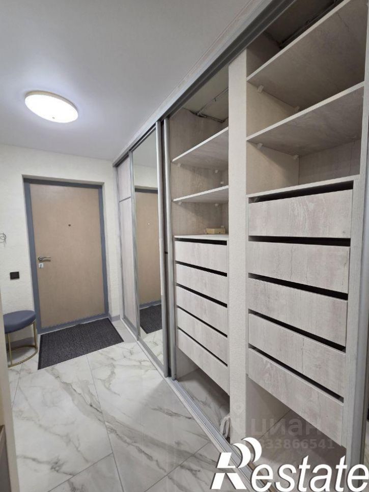 2-комн квартира улица Горбуновой, 31,  д. 31