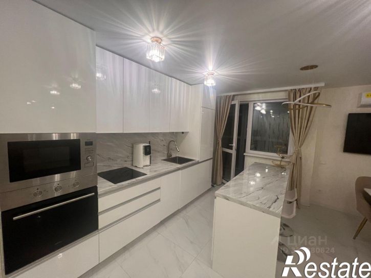 3-комн квартира улица Горбуновой, 31,  д. 31