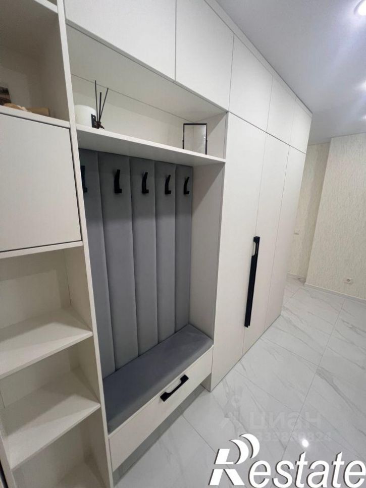 3-комн квартира улица Горбуновой, 31,  д. 31
