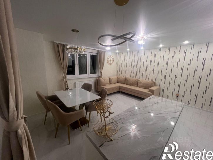 3-комн квартира улица Горбуновой, 31,  д. 31