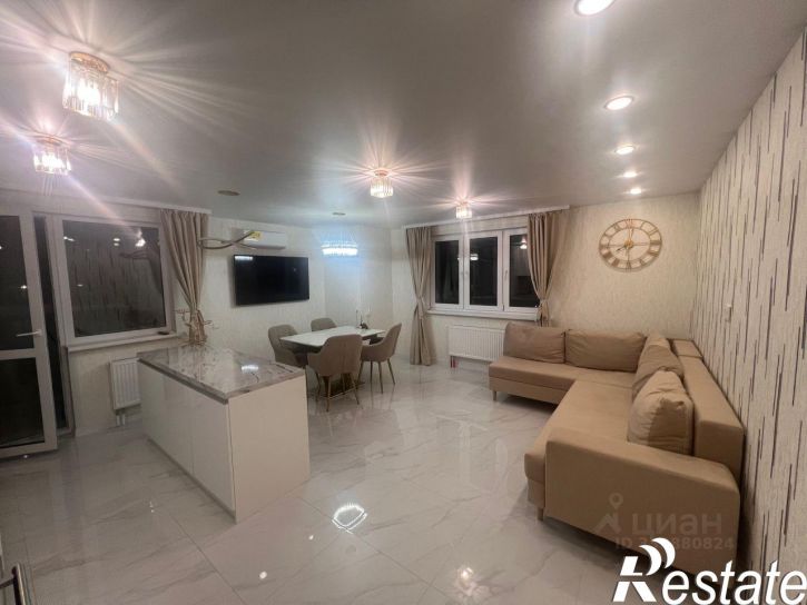 3-комн квартира улица Горбуновой, 31,  д. 31