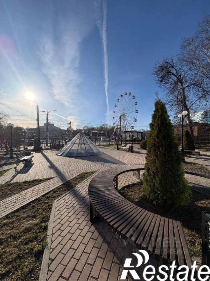 4-комн квартира Октябрьский проспект, 106,  д. 106
