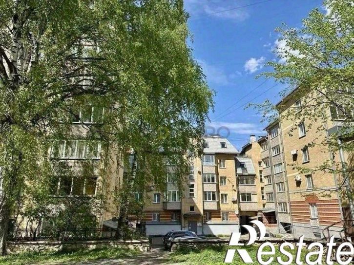 3-комн квартира Орловская улица, 52,  д. 52