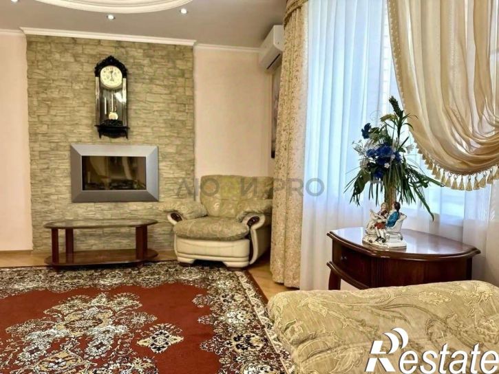 3-комн квартира Орловская улица, 52,  д. 52