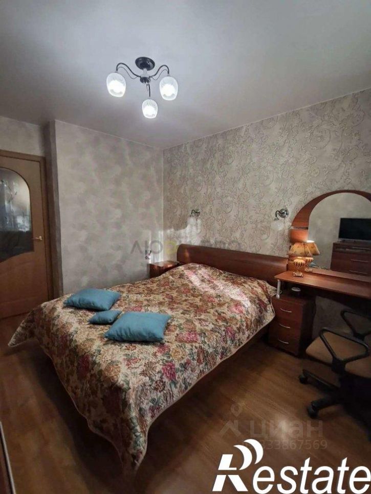 3-комн квартира улица Маршала И.С.Конева, 13 к1,  д. 13 к1