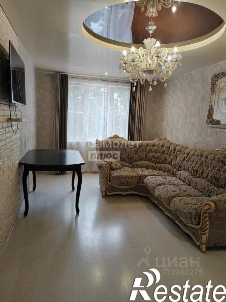 3-комн квартира улица Азина, 17,  д. 17