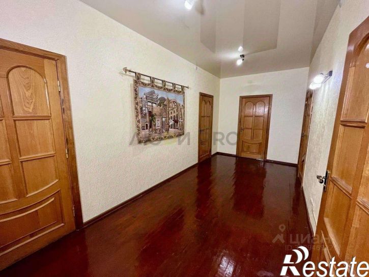5-комн квартира улица Калинина, 59А,  д. 59А