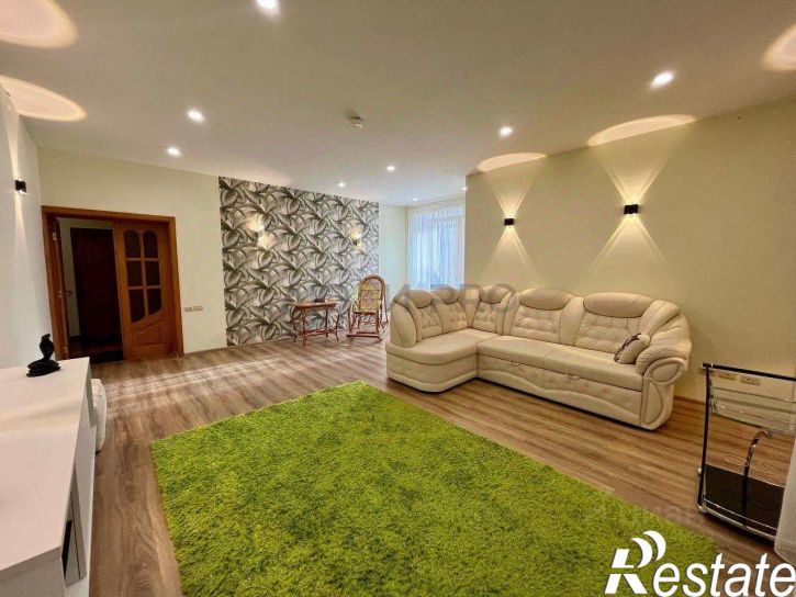5-комн квартира улица Калинина, 59А,  д. 59А