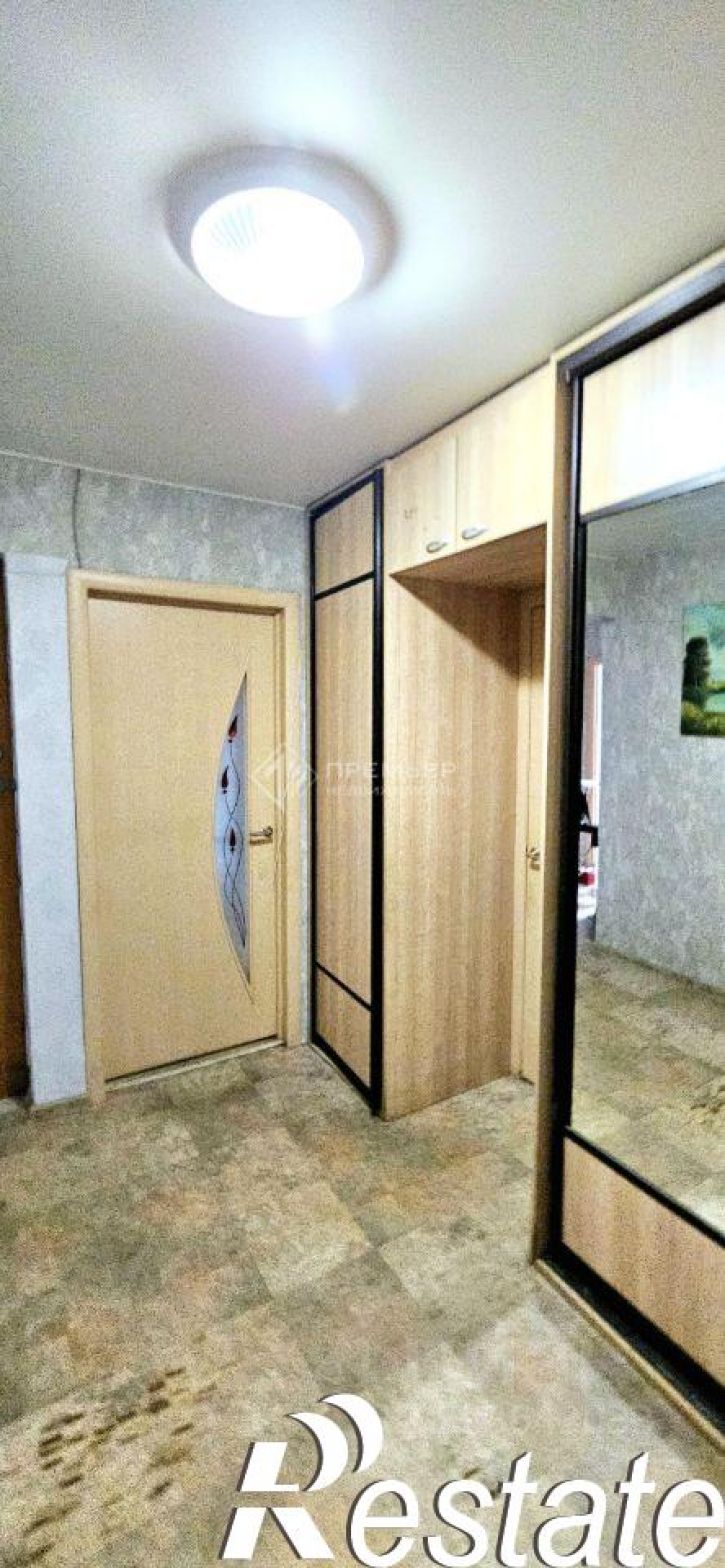 2-комн квартира улица Конституции, 13А,  д. 13А