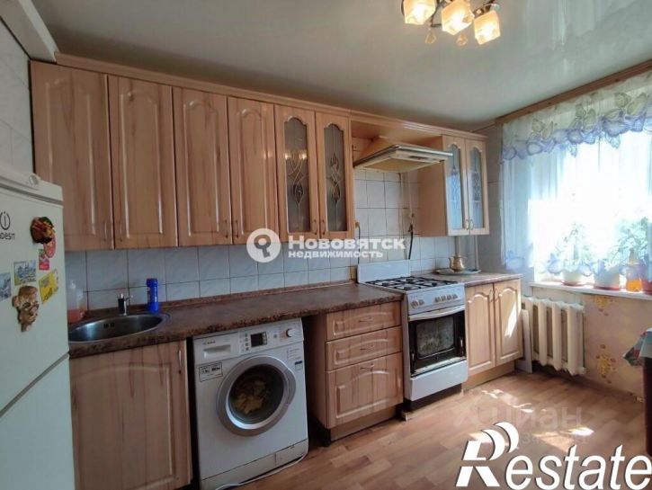 1-комн квартира улица Конституции, 14,  д. 14