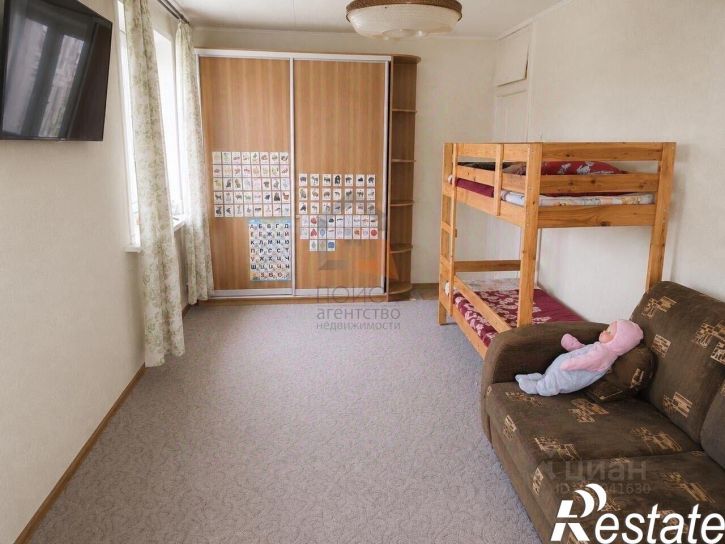 2-комн квартира улица Мира, 2,  д. 2
