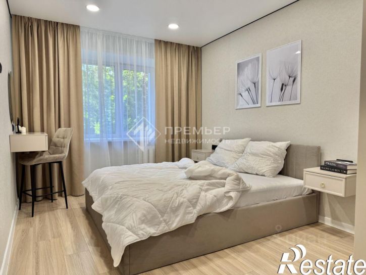 3-комн квартира улица Маклина, 61А,  д. 61А
