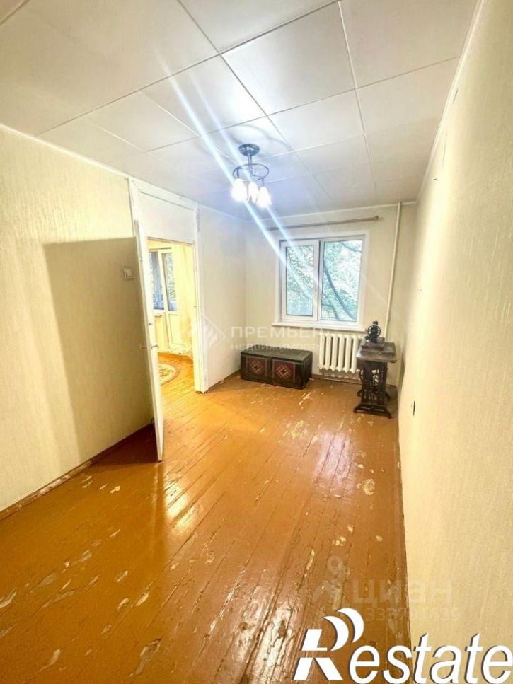 3-комн квартира улица Ивана Попова, 17,  д. 17