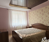 3-комн, 94кв м, этаж 2/5 Сурикова ул., 27
