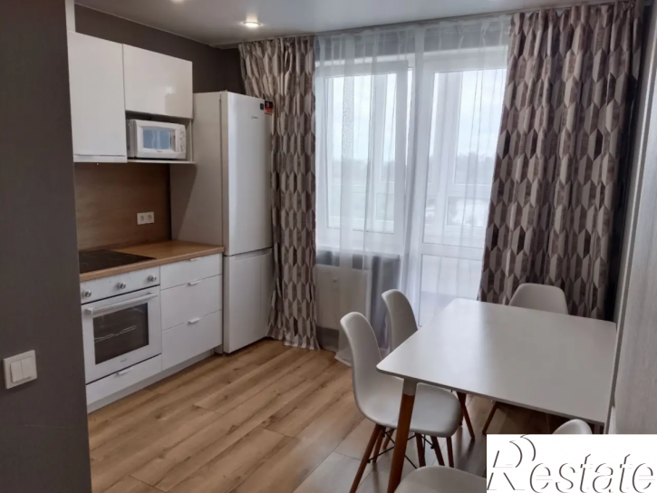 1-комн квартира Ивана Попова ул, 99
