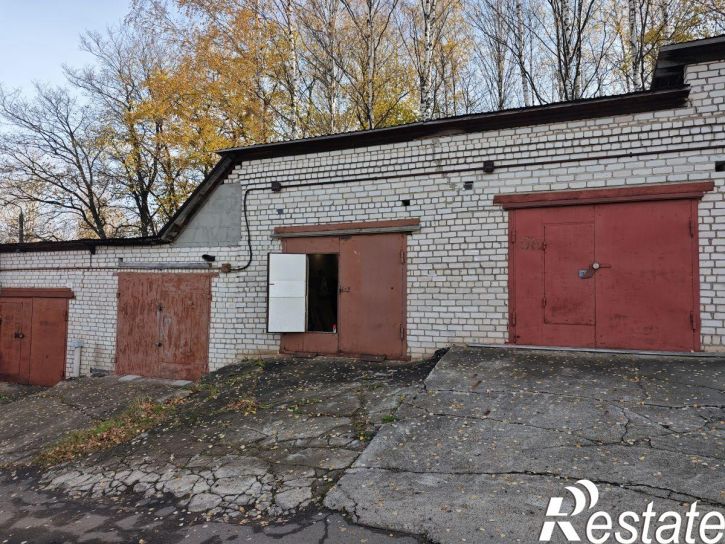 Гараж/парковка Мельничная улица, 31Г